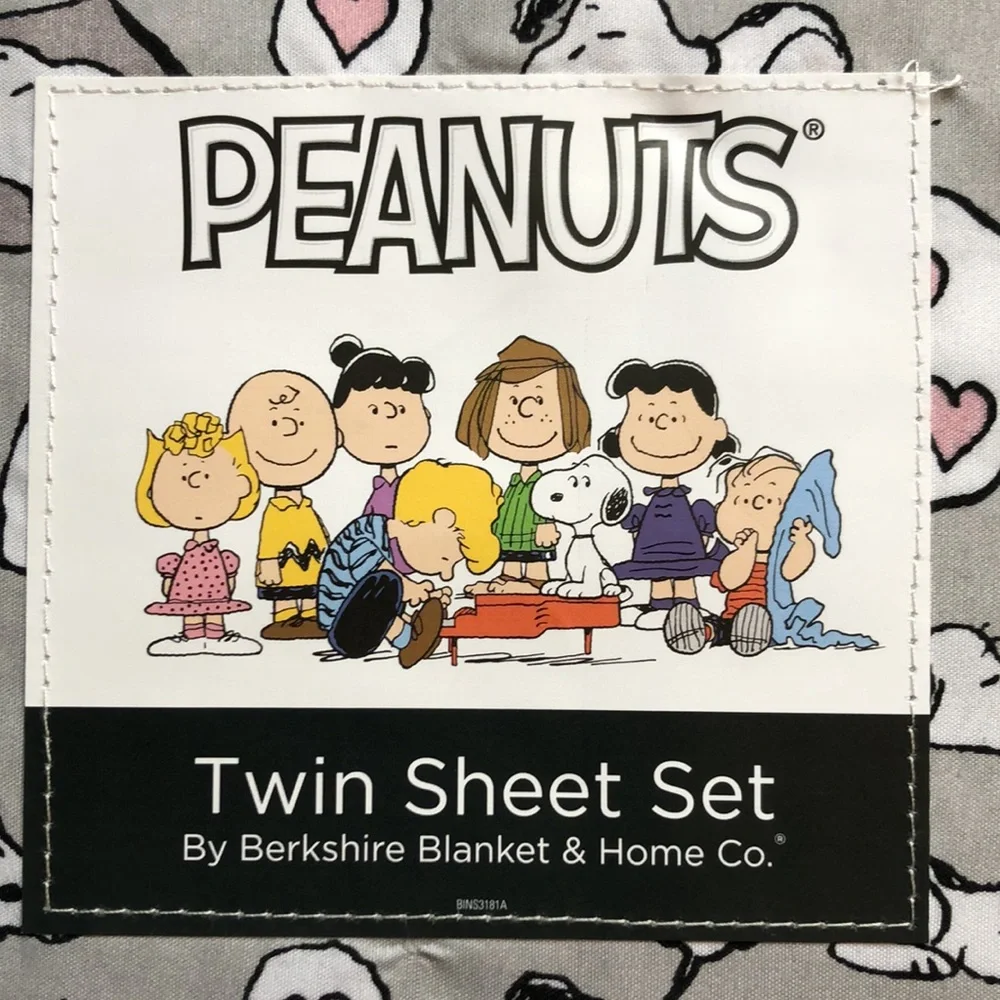 Peanuts snoopy hearts